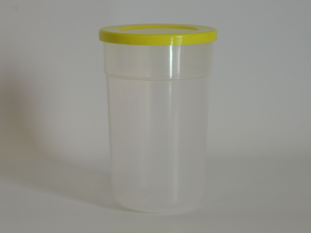 [31] Contenedor 0,6 L